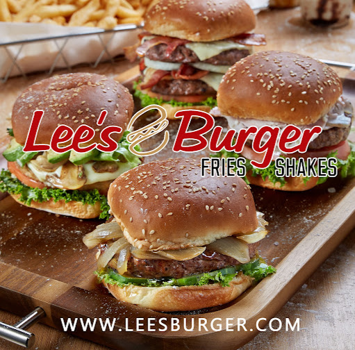 Lee's Burger Place logo