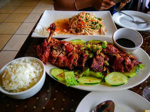 Vietnamese Restaurant «Saigon Palace Restaurant», reviews and photos, 10 Mayo Rd, Edgewater, MD 21037, USA