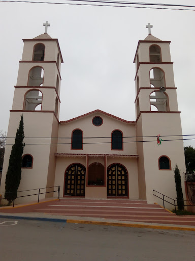 San Antonio de Padua, Av Habana, Buena Vista, 88120 Nuevo Laredo, Tamps., México, Lugar de culto | TAMPS