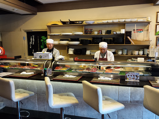Sushi Restaurant «Tomo Sushi & Karaoke», reviews and photos, 2959 E Big Beaver Rd, Troy, MI 48083, USA