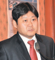 Seung Woo Lee , the General Manager, Sales and Marketing of Hyundai Construction Equipment India Pvt Ltd