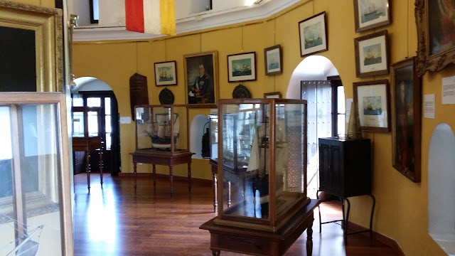Museo Naval Torre Del Oro