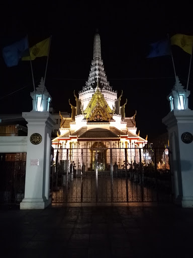 Bangkok City Pillar Shrine