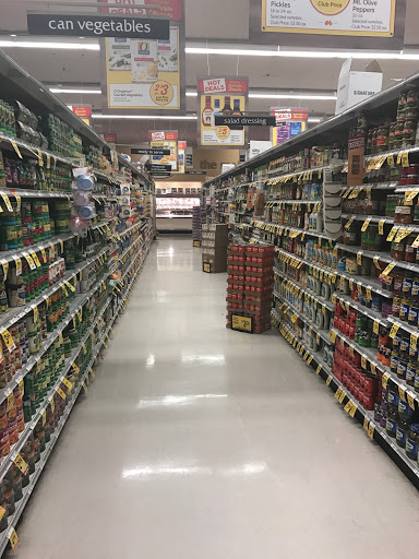 Grocery Store «Safeway», reviews and photos, 905 1st St, Gilroy, CA 95020, USA