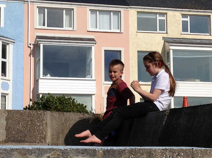 Ben Roters with new girlfriend 