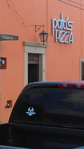 Pizzas Patos, Hidalgo 140-142, La Conchita, 37600 San Felipe, Gto., México, Pizza para llevar | YUC