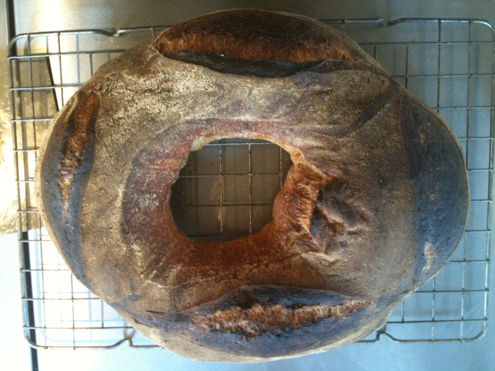 Le Couronne, or the loaf with the hole | Pane Amore e Cha Cha Cha