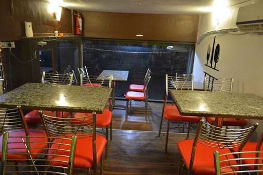 Cafe Foodies, Ground Floor, Shree Laxmi Park, Vichumbe Village Rd, Vichumbe, Maharashtra 410206, India, Breakfast_Restaurant, state MH