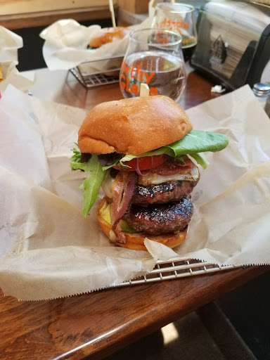 Hamburger Restaurant «The Worthy Burger», reviews and photos, 56 Rainbow St, South Royalton, VT 05068, USA