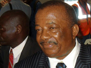 En avant-plan, Gabriel Kyungu wa Kumwanza, président de l’Assemblée provinciale du Katanga. DR