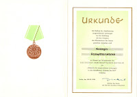 175b Medaille für ausgezeichnete Leistungen in den bewaffneten Organen des Ministeriums des Innern 2 meer informatie: http://sites.google.com/site/ddrmed/
