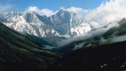 View of the Himalayas, Nepal.jpg