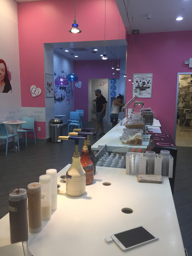 Frozen Yogurt Shop «Yogen Fruz», reviews and photos, 1809 NE 123rd St, North Miami, FL 33181, USA