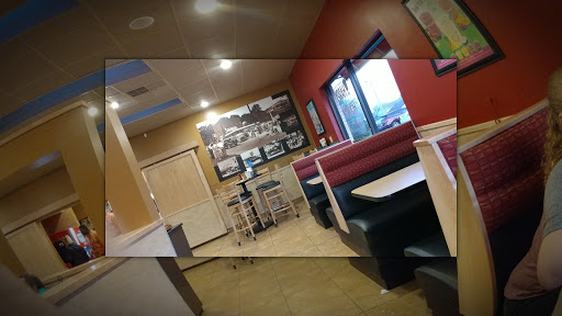 Fast Food Restaurant «DQ Grill & Chill Restaurant», reviews and photos, 930-B N Green St, Henderson, KY 42420, USA