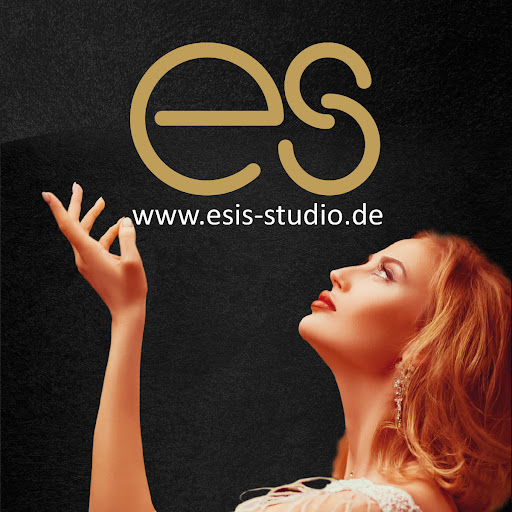 Esi's Studio