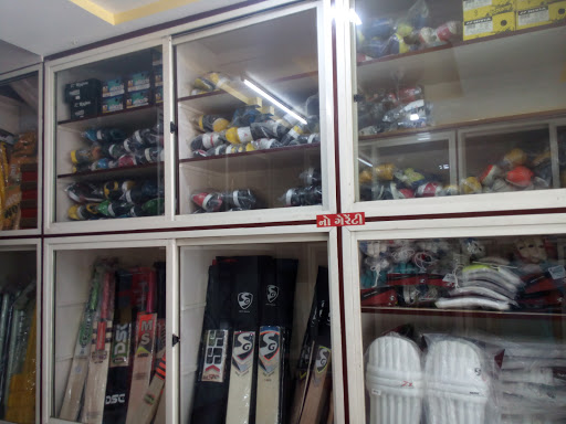 Silly Point Sports, Toral Commercial Complex, Opp. Shastri Maidan, Rajkot, Gujarat, India, Sporting_Goods_Shop, state GJ