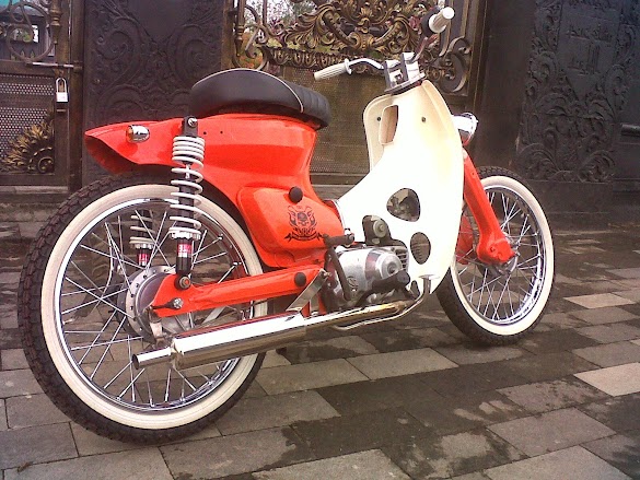 Astrea Grand Modif - Modifikasi Motor Honda Astrea Legenda - Blog Motor Keren - Siapa tau di repost sama mimin.