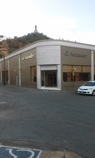 Santander Serfin, Francisco Moreno Domínguez, Centro, 33800 Hidalgo del Parral, Chih., México, Banco o cajero automático | CHIH