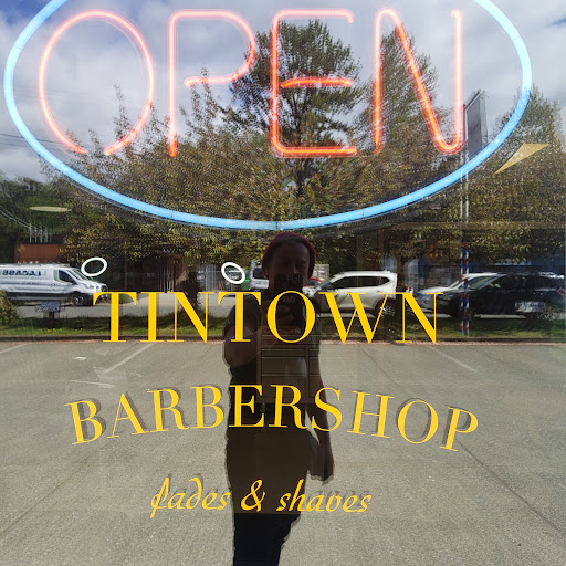 Tin Town Barbershop logo