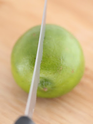 photo showing how to slice the limes
