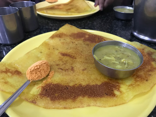 Bombay Restaurant, SH 28, Hosayellapur, Dharwad, Karnataka 580001, India, Vegetarian_Restaurant, state KA