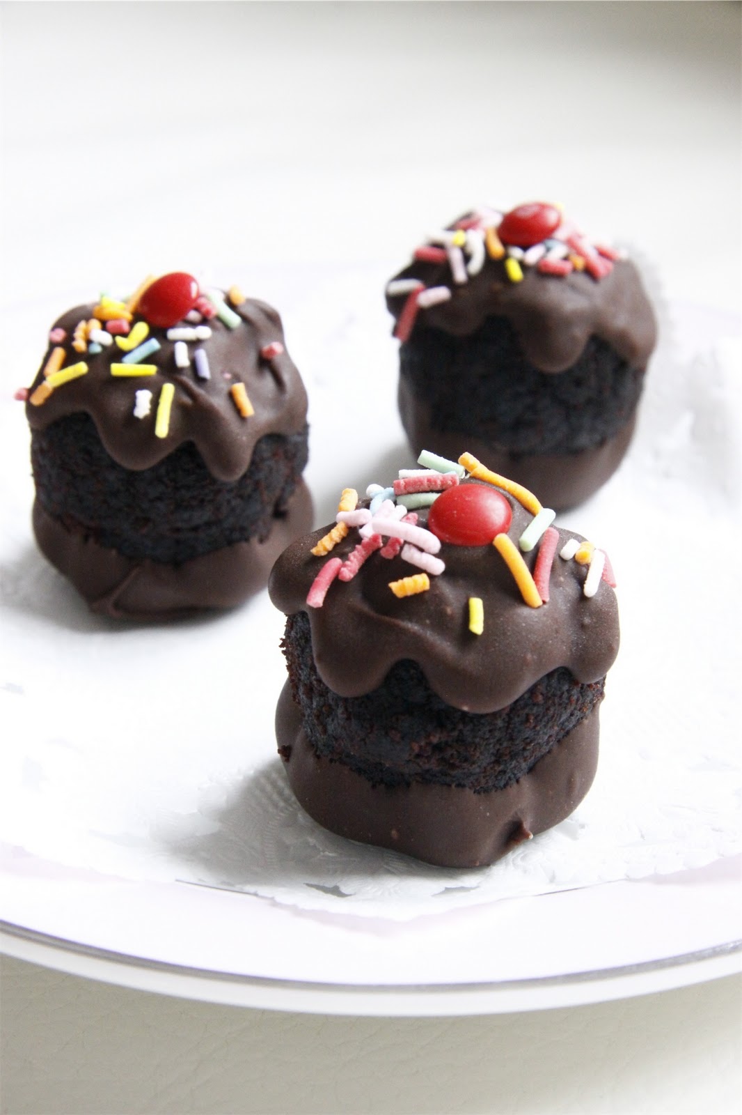 bake-a-boo: Cupcake Pops!