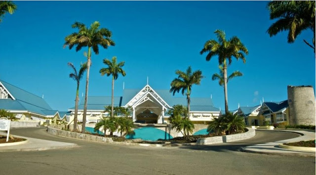 Magdalena Grand Beach and Golf Resort