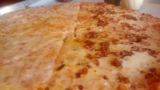 Pizza Restaurant «Need Pizza», reviews and photos, 207 2nd Ave SE, Cedar Rapids, IA 52401, USA