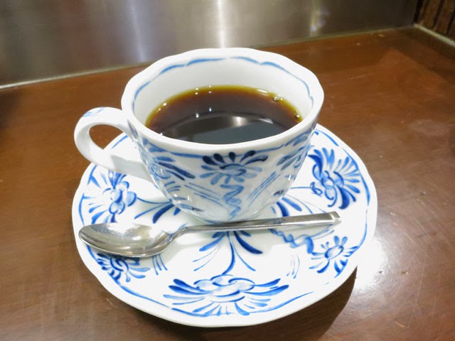 セットのホットコーヒー