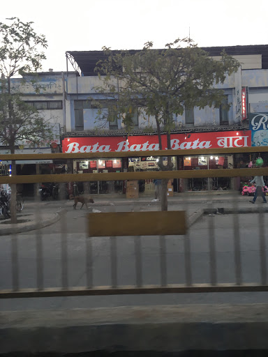 Bata Shoe Store, Guru Gobind Singh Rd, Shivaji Nagar Nai Abaadi, Vishnu Nagar, Nanded, Maharashtra 431602, India, Shoe_Shop, state MH