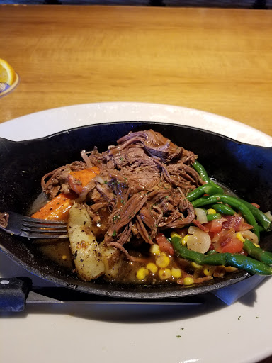 American Restaurant «Twin Peaks San Antonio - Park North», reviews and photos, 702 NW Loop 410, San Antonio, TX 78216, USA