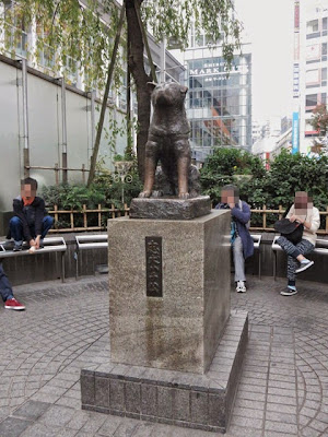 渋谷駅のハチ公の銅像
