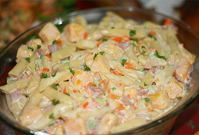 Penne Mango Salad | www.thepeachkitchen.com