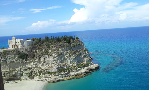 Viajar a https://lh6.googleusercontent.com/-sf46CIPL1lQ/V_NvW47zMhI/AAAAAAAAeV4/S4iv8o9L_z48b3_hJHmBC31PvWoea75JgCJkC/s1600-w600/