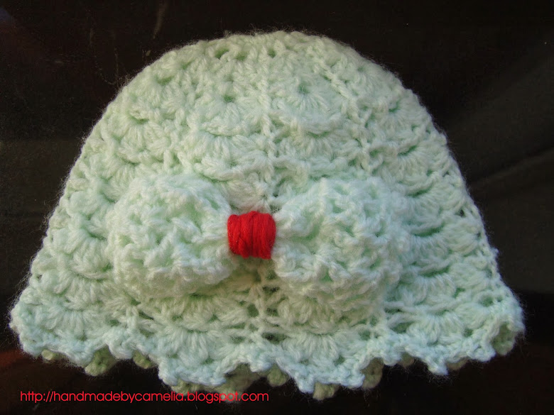 Expozitie lucrari crosetate  - ionc Crocheted+baby+hat+1