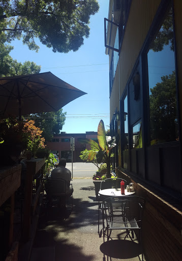 French Restaurant «Cafe Du Berry», reviews and photos, 6439 SW Macadam Ave, Portland, OR 97239, USA