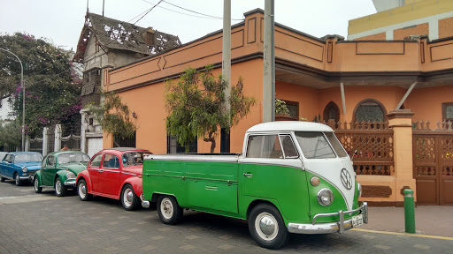 Miraflores Central Park