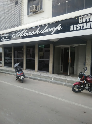 Hotel Akashdeep, Opposite Public Park, Kotwali Rd, Gool Bazar, Old Dhan Mandi, Sri Ganganagar, Rajasthan 335001, India, Hotel, state RJ