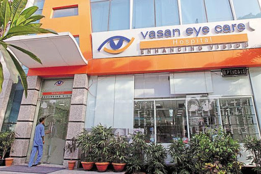 Vasan Eye Care - Palarivattom, 35/, 563 A 1, NH BY PASS RD, PALAPATTOM, Kochi, Kerala 682024, India, Eye_Care_Clinic, state KL