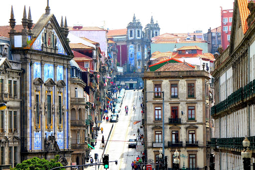 Yes! Porto Hostel