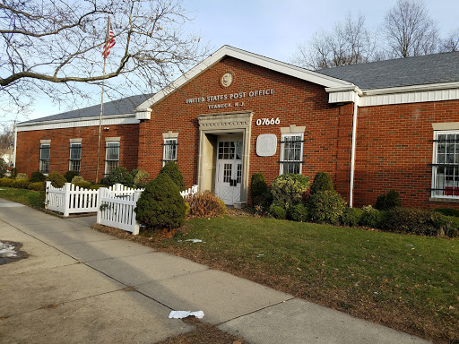 Post Office «US Post Office», reviews and photos, 751 Palisade Ave, Teaneck, NJ 07666, USA