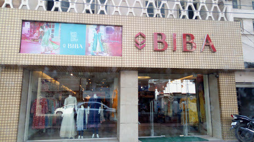Biba Apparels, Minarwa Building, 40/6577, Mahatma Gandhi Rd, Ernakulam, Kerala 682016, India, Women_Clothing_Accessories_Store, state KL