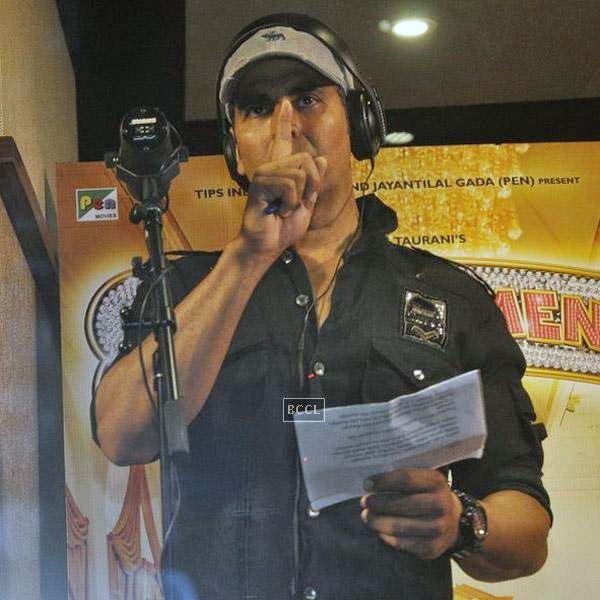 Akshay Kumar records a song for his movie Entertainment, in Mumbai, on July 23, 2014. (Pic: Viral Bhayani)