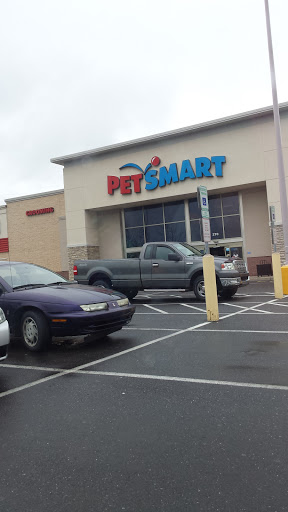 Pet Supply Store «PetSmart», reviews and photos, 270 Marketplace Boulevard, Selinsgrove, PA 17870, USA