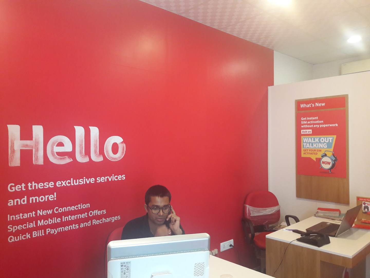 Vodafone Mini Store Telecommunications Service Provider In Gurgaon