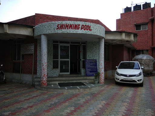 M.C.D Swimming Pool, Ashoka Marg, New Ashok Nagar, Majlis Park, Azadpur, Delhi, 110009, India, Swimming_Pool, state UP