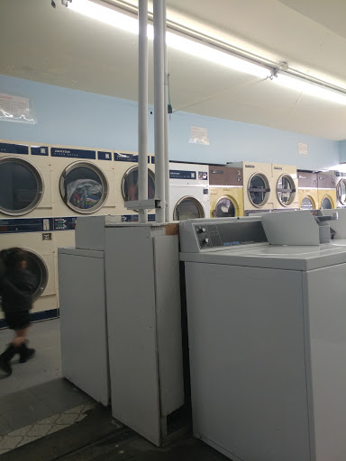 Dry Cleaner «Selah Dry Cleaners & Laundry», reviews and photos, 609 S 1st St, Selah, WA 98942, USA