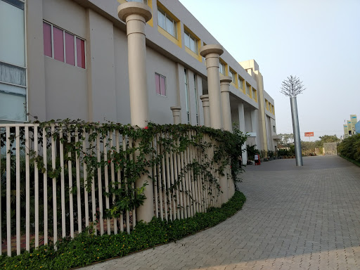 Sinclairs Tourist Resort, Burdwan, Sinclairs Tourist Resort, High Street 1, Renaissance Township, NH -2, Burdwan, West Bengal 713102, India, Indoor_accommodation, state WB