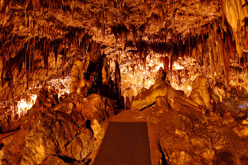 Drogarati cave