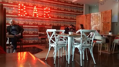 Photos of Almano